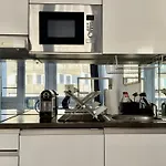 Smart For Work & Exploring * プラハ