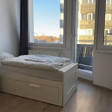 Smart For Work & Exploring